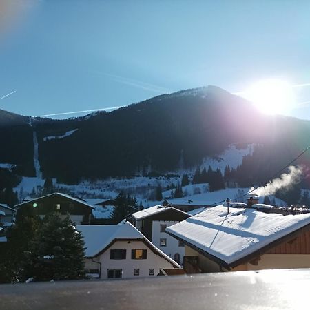 Fruehstueckspension-Appartementhaus Wasserer Бад Кляйнкирххайм Экстерьер фото